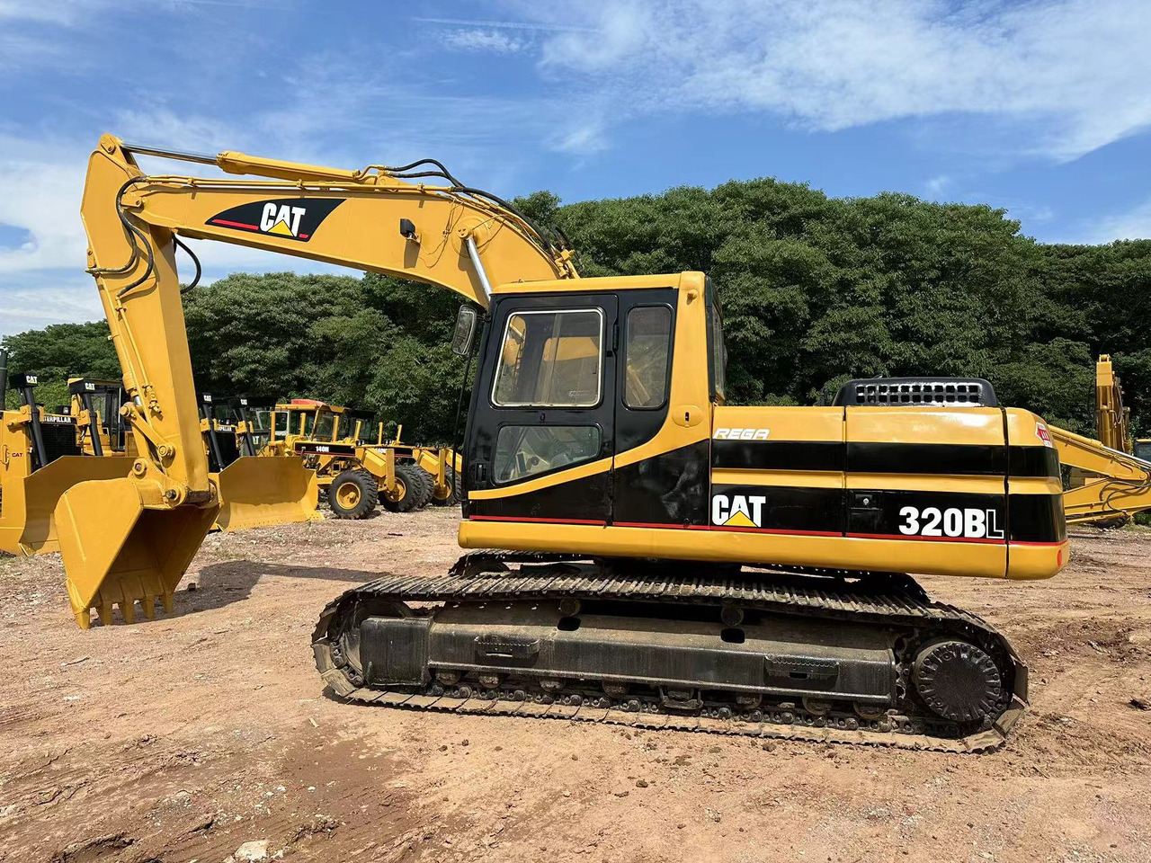 CATERPILLAR 320BL excavator - Gravemaskine: billede 1 CATERPILLAR 320BL excavator - Gravemaskine: billede 1