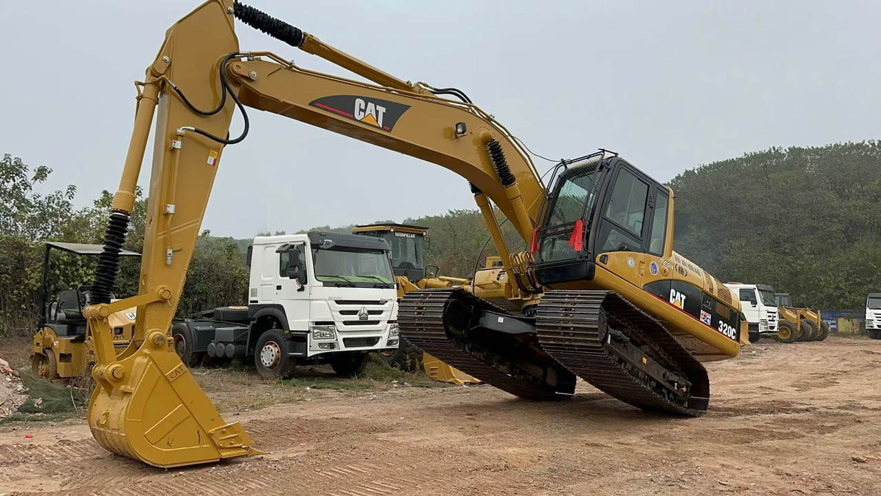 CATERPILLAR 320C - Bæltegravemaskine: billede 4 CATERPILLAR 320C - Bæltegravemaskine: billede 4