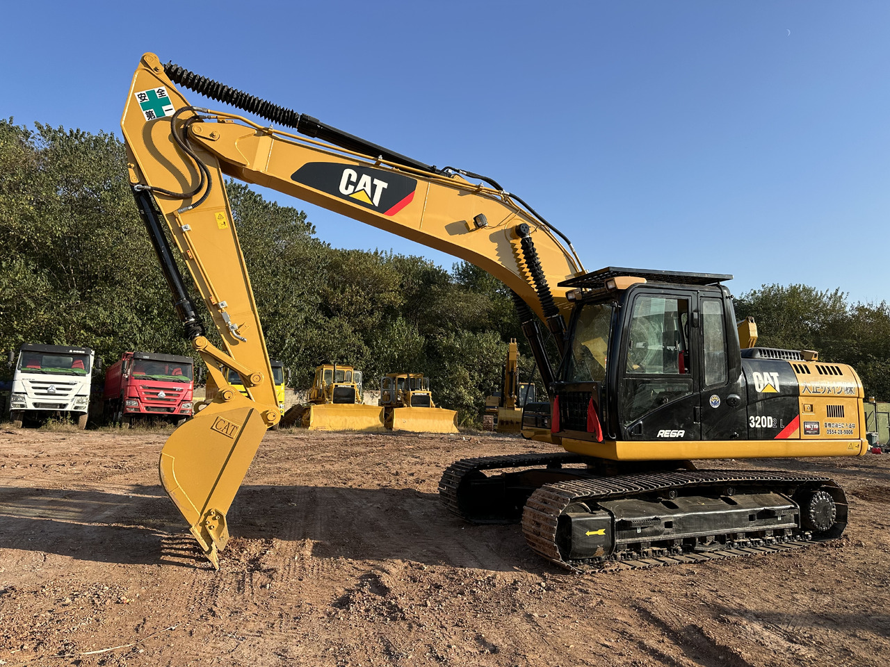 CATERPILLAR 320DL - Bæltegravemaskine: billede 3 CATERPILLAR 320DL - Bæltegravemaskine: billede 3