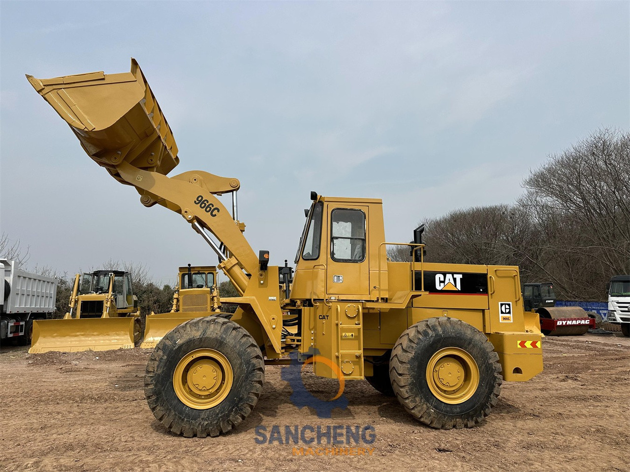 CATERPILLAR 966C wheel loader - Gummihjulslæsser: billede 4 CATERPILLAR 966C wheel loader - Gummihjulslæsser: billede 4