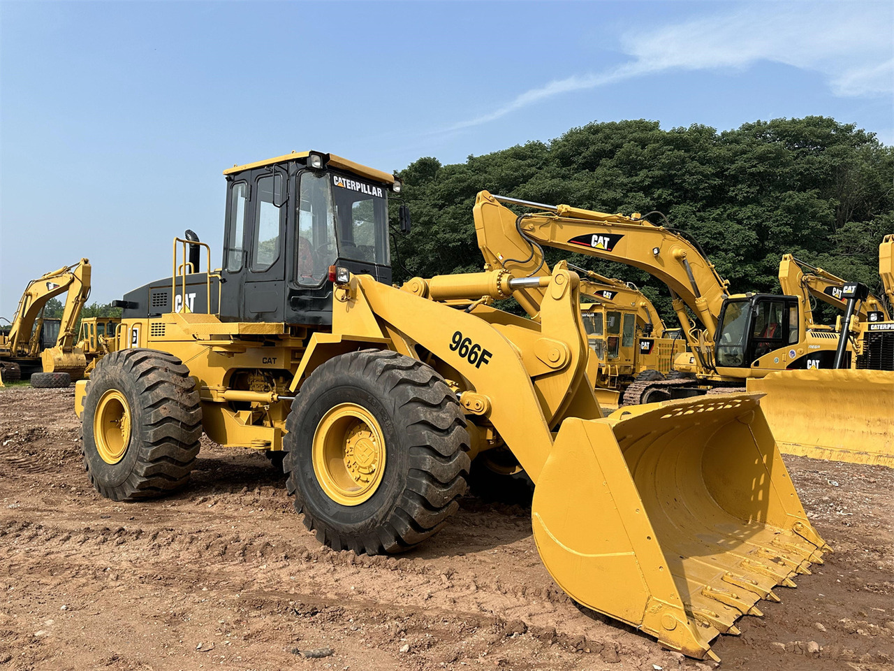 CATERPILLAR 966F - Gummihjulslæsser: billede 1 CATERPILLAR 966F - Gummihjulslæsser: billede 1