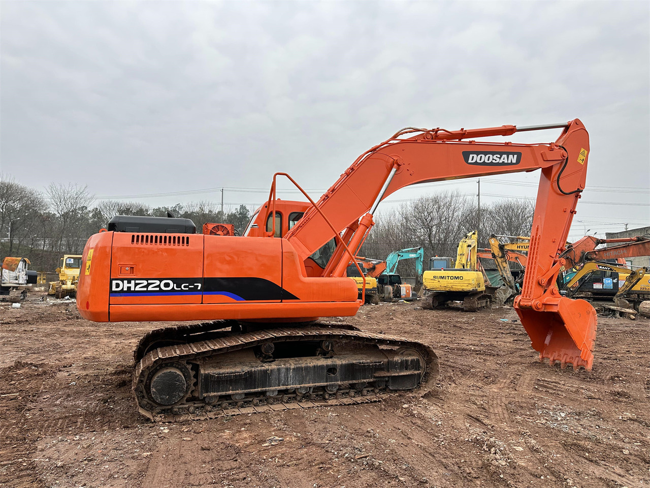 DOOSAN DH220 excavator - Bæltegravemaskine: billede 2 DOOSAN DH220 excavator - Bæltegravemaskine: billede 2