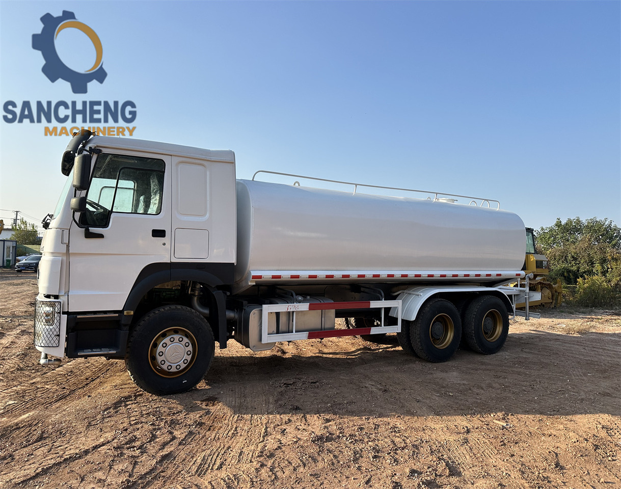 SINOTRUK HOWO 371 6x4 Water Tanker Truck - Tankbil: billede 4 SINOTRUK HOWO 371 6x4 Water Tanker Truck - Tankbil: billede 4