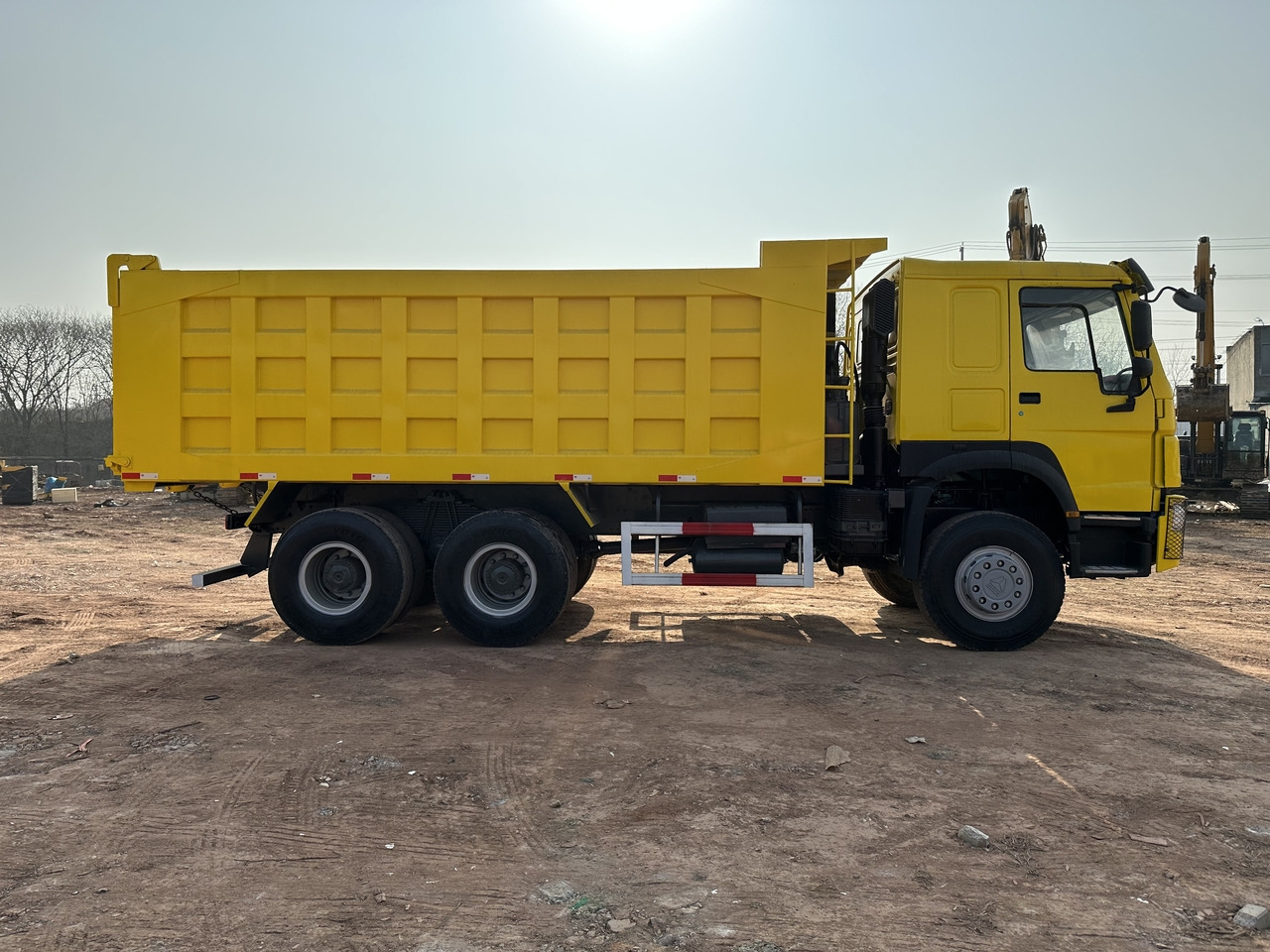 SINOTRUK Howo Dump truck 371hp - Tipvogn lastbil: billede 5 SINOTRUK Howo Dump truck 371hp - Tipvogn lastbil: billede 5