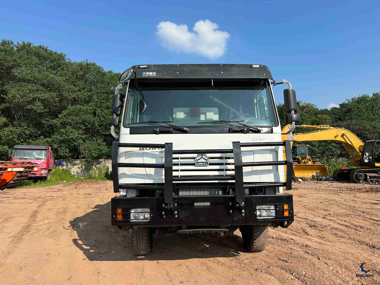 Sinotruk HOWO 400HP With Bumper 6X4 - Tipvogn lastbil: billede 2 Sinotruk HOWO 400HP With Bumper 6X4 - Tipvogn lastbil: billede 2