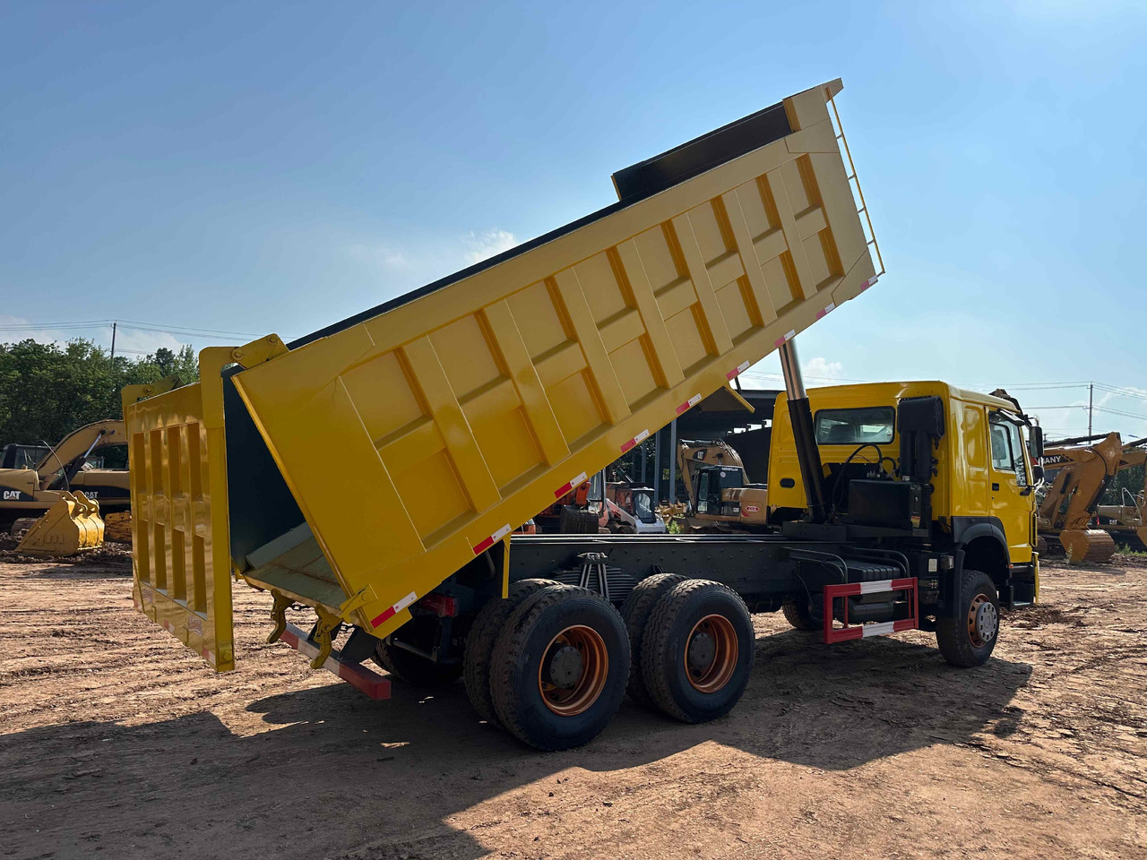 Sinotruk HOWO 400hp 6X4 - Tipvogn lastbil: billede 3 Sinotruk HOWO 400hp 6X4 - Tipvogn lastbil: billede 3