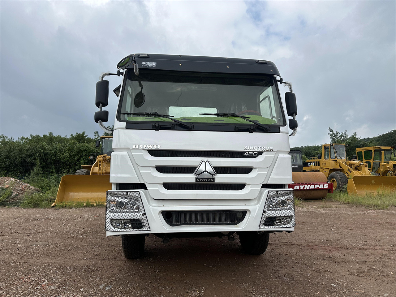 SINOTRUK Howo tractor unit 420hp - Trækker: billede 2 SINOTRUK Howo tractor unit 420hp - Trækker: billede 2