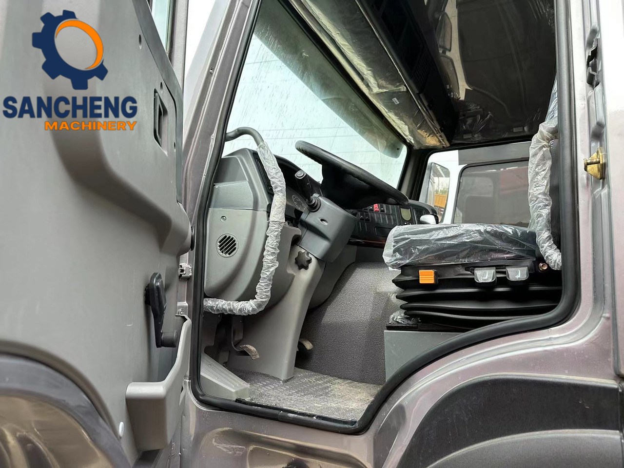 Trækker Sinotruk HOWO 380hp  6x4 tractor: billede 8