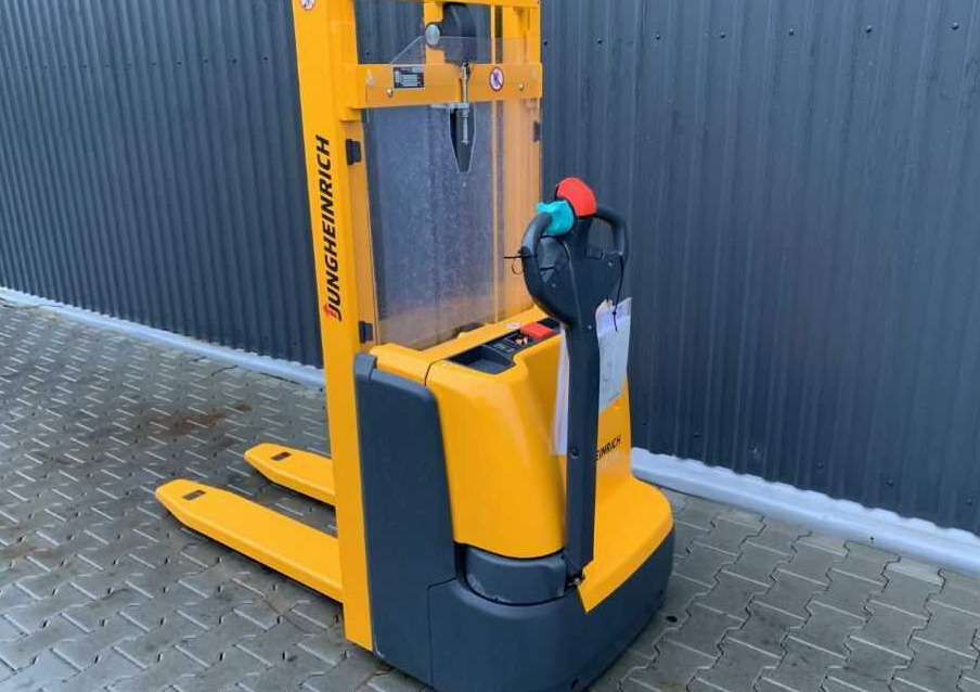 Jungheinrich EJC110 - Stabler: billede 3 Jungheinrich EJC110 - Stabler: billede 3