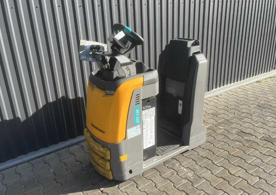 Jungheinrich EZS130 - Elektrisk trækker: billede 1 Jungheinrich EZS130 - Elektrisk trækker: billede 1
