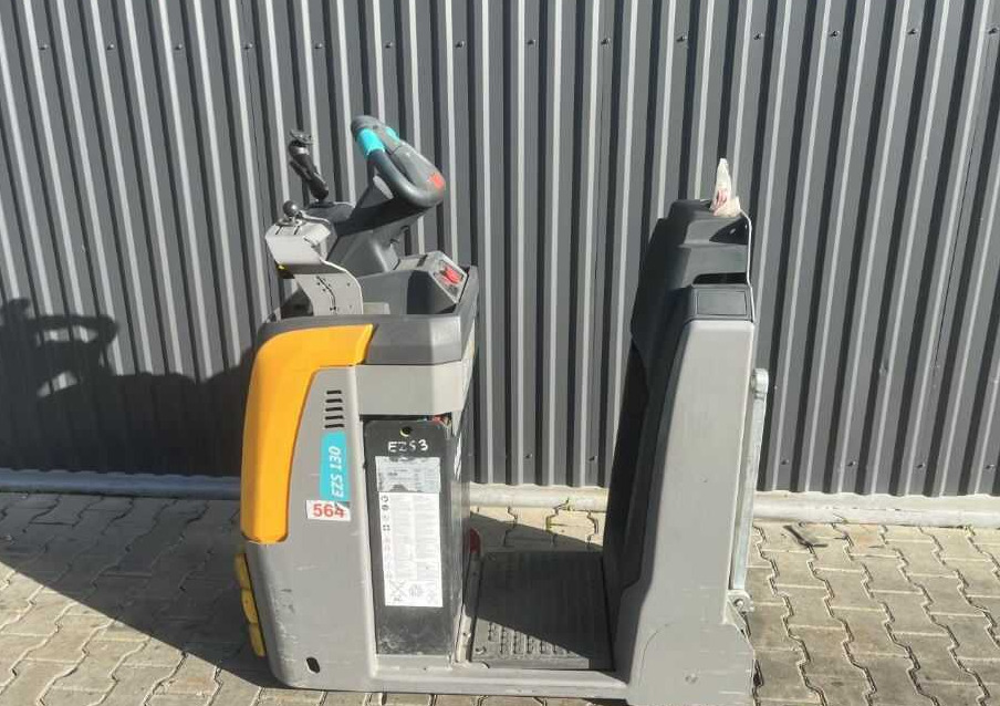 Jungheinrich EZS130 - Elektrisk trækker: billede 2 Jungheinrich EZS130 - Elektrisk trækker: billede 2