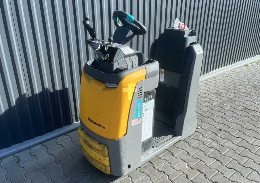 Jungheinrich EZS130 - Elektrisk trækker: billede 1 Jungheinrich EZS130 - Elektrisk trækker: billede 1