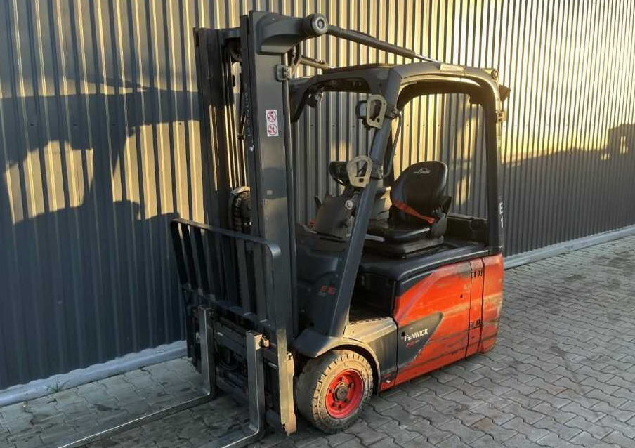 Linde E16-02 - El gaffeltruck: billede 1 Linde E16-02 - El gaffeltruck: billede 1