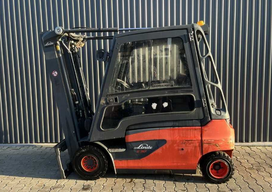 Linde E30L-01 - El gaffeltruck: billede 2 Linde E30L-01 - El gaffeltruck: billede 2