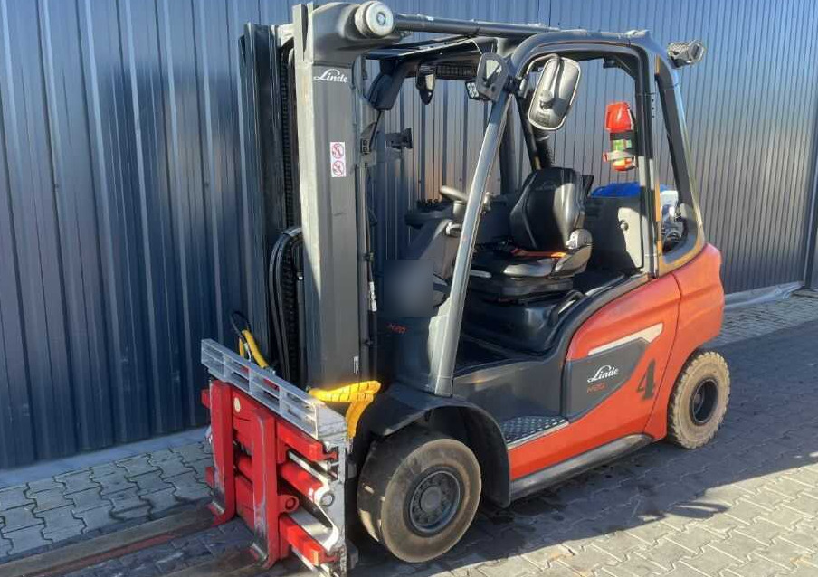 Linde H20T-01/600 - Gas gaffeltruck: billede 1 Linde H20T-01/600 - Gas gaffeltruck: billede 1