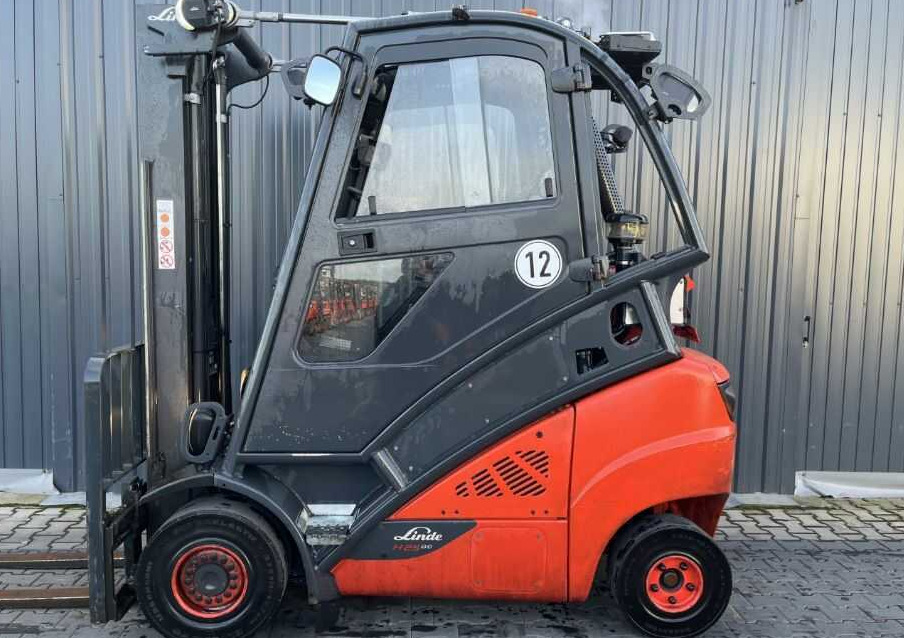 Linde H25T-02/600 - Gas gaffeltruck: billede 2 Linde H25T-02/600 - Gas gaffeltruck: billede 2
