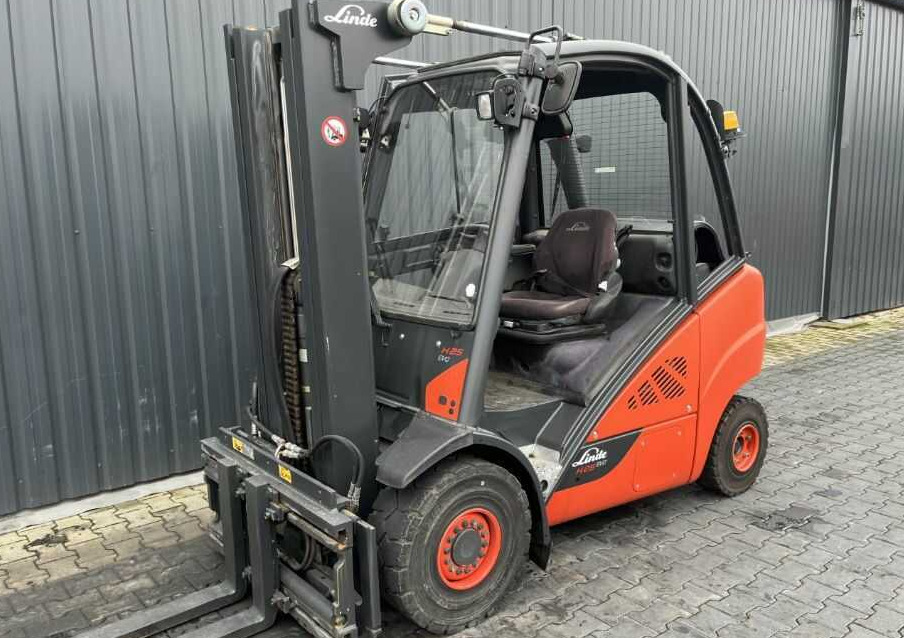 Linde H25T-02/600 - Gas gaffeltruck: billede 1 Linde H25T-02/600 - Gas gaffeltruck: billede 1