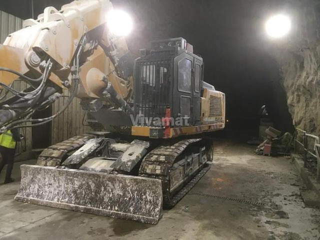 Liebherr R 944 C - Gravemaskine: billede 1 Liebherr R 944 C - Gravemaskine: billede 1