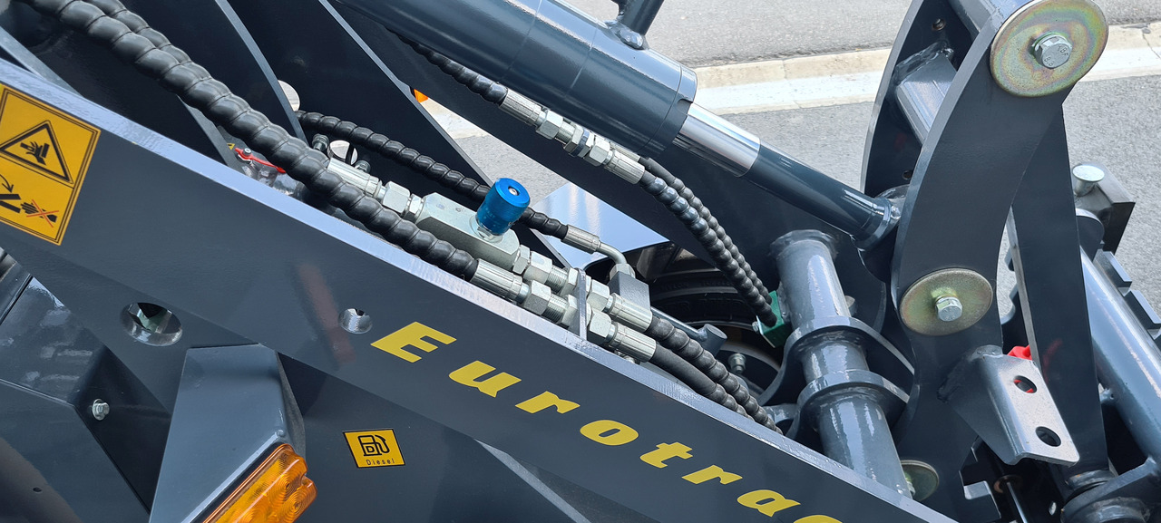 Eurotrac W10 Radlader Hoflader - Minilæsser: billede 3 Eurotrac W10 Radlader Hoflader - Minilæsser: billede 3