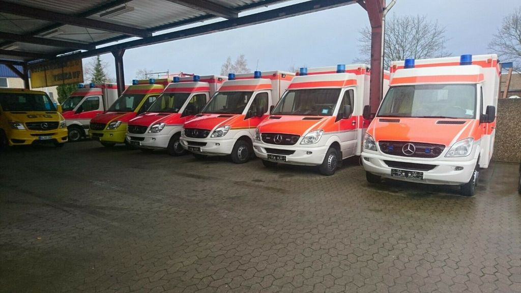 Mercedes-Benz Sprinter 516 // WAS 946 // 1 J Garantie // - Ambulance: billede 1 Mercedes-Benz Sprinter 516 // WAS 946 // 1 J Garantie // - Ambulance: billede 1