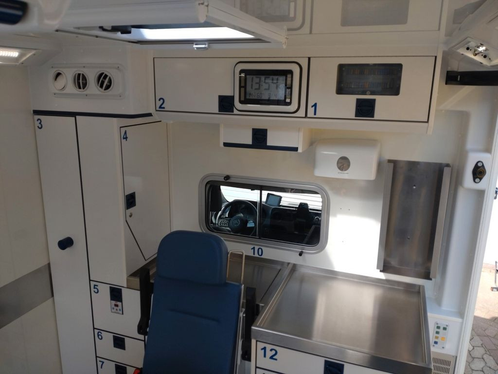 Mercedes-Benz Sprinter 519 / ATM 0km 4x on Stock - Ambulance: billede 5 Mercedes-Benz Sprinter 519 / ATM 0km 4x on Stock - Ambulance: billede 5