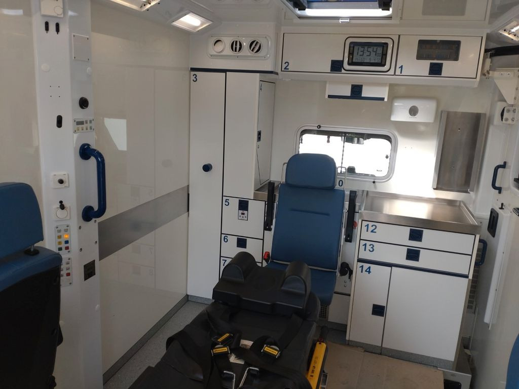 Mercedes-Benz Sprinter 519 / ATM 0km 4x on Stock - Ambulance: billede 4 Mercedes-Benz Sprinter 519 / ATM 0km 4x on Stock - Ambulance: billede 4