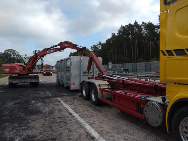 Scania R 730 Abroller voll Luft Scania R 730 Abroller voll Luft - Lastbil kroghejs: billede 2 Scania R 730 Abroller voll Luft Scania R 730 Abroller voll Luft - Lastbil kroghejs: billede 2