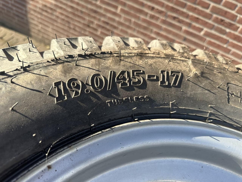 Onbekend - Dæk og fælge: billede 4 Onbekend - Dæk og fælge: billede 4