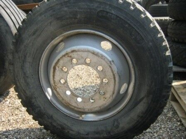 Onbekend - Dæk og fælge: billede 1 Onbekend - Dæk og fælge: billede 1