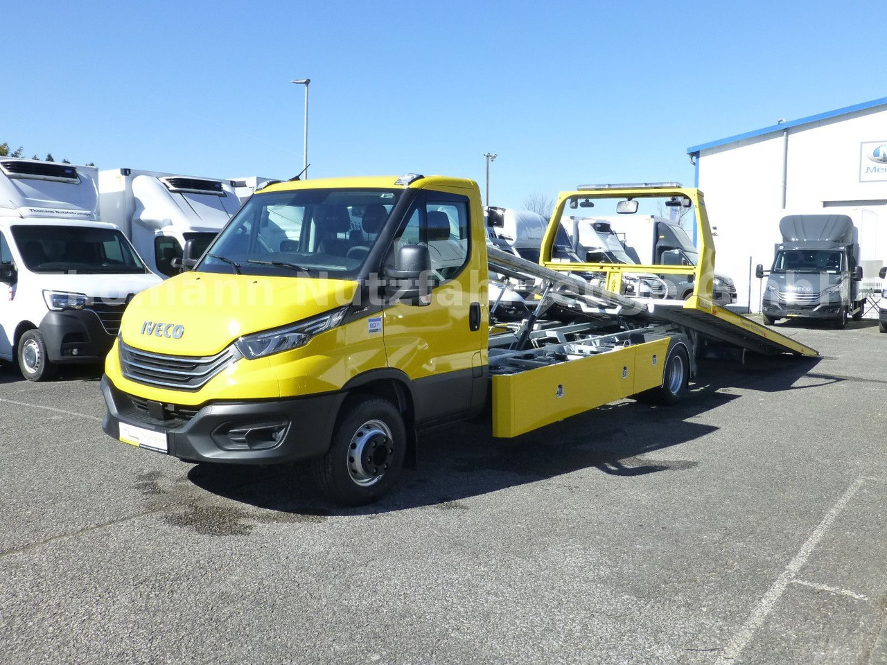 Iveco DAILY 72C18 Schiebeplateu Luftfed Navi - Bjærgningskøretøj: billede 2 Iveco DAILY 72C18 Schiebeplateu Luftfed Navi - Bjærgningskøretøj: billede 2