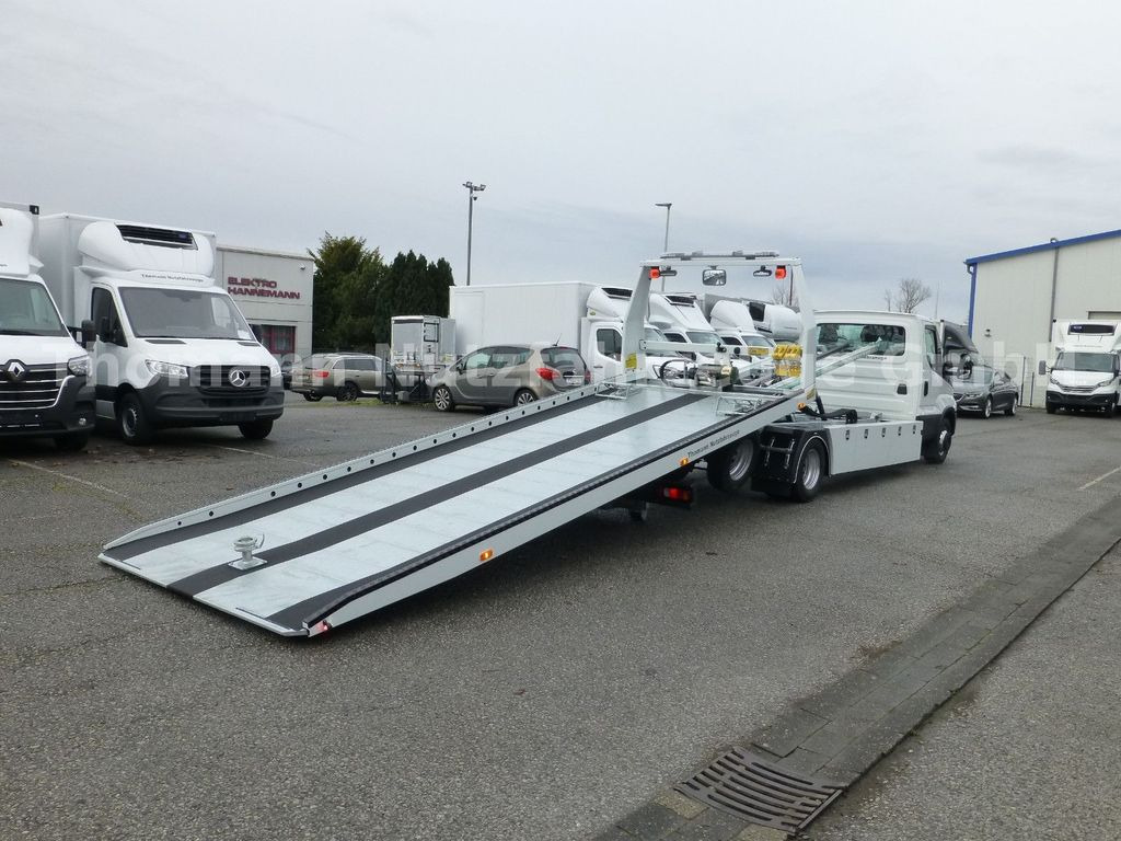 Iveco DAILY 72C18 Schiebeplateu Luftfed Navi - Bjærgningskøretøj, Varebil: billede 3 Iveco DAILY 72C18 Schiebeplateu Luftfed Navi - Bjærgningskøretøj, Varebil: billede 3