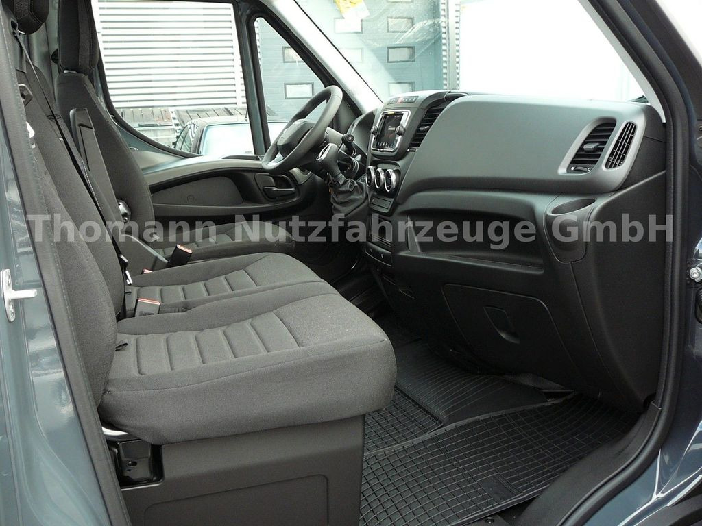Iveco Daily 35S18 Autotransporter Aut. Luftfed. NAVI Iveco Daily 35S18 Autotransporter Aut. Luftfed. NAVI - Biltransportør lastbil, Varebil: billede 5 Iveco Daily 35S18 Autotransporter Aut. Luftfed. NAVI Iveco Daily 35S18 Autotransporter Aut. Luftfed. NAVI - Biltransportør lastbil, Varebil: billede 5