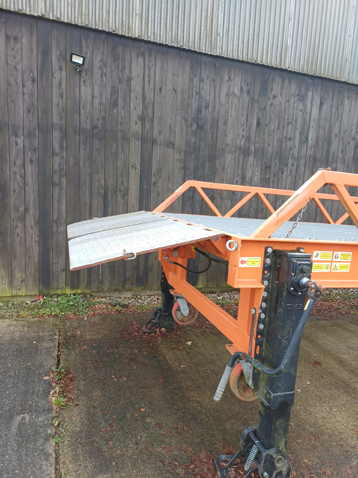 Saurus - Læsserampe: billede 5 Saurus - Læsserampe: billede 5