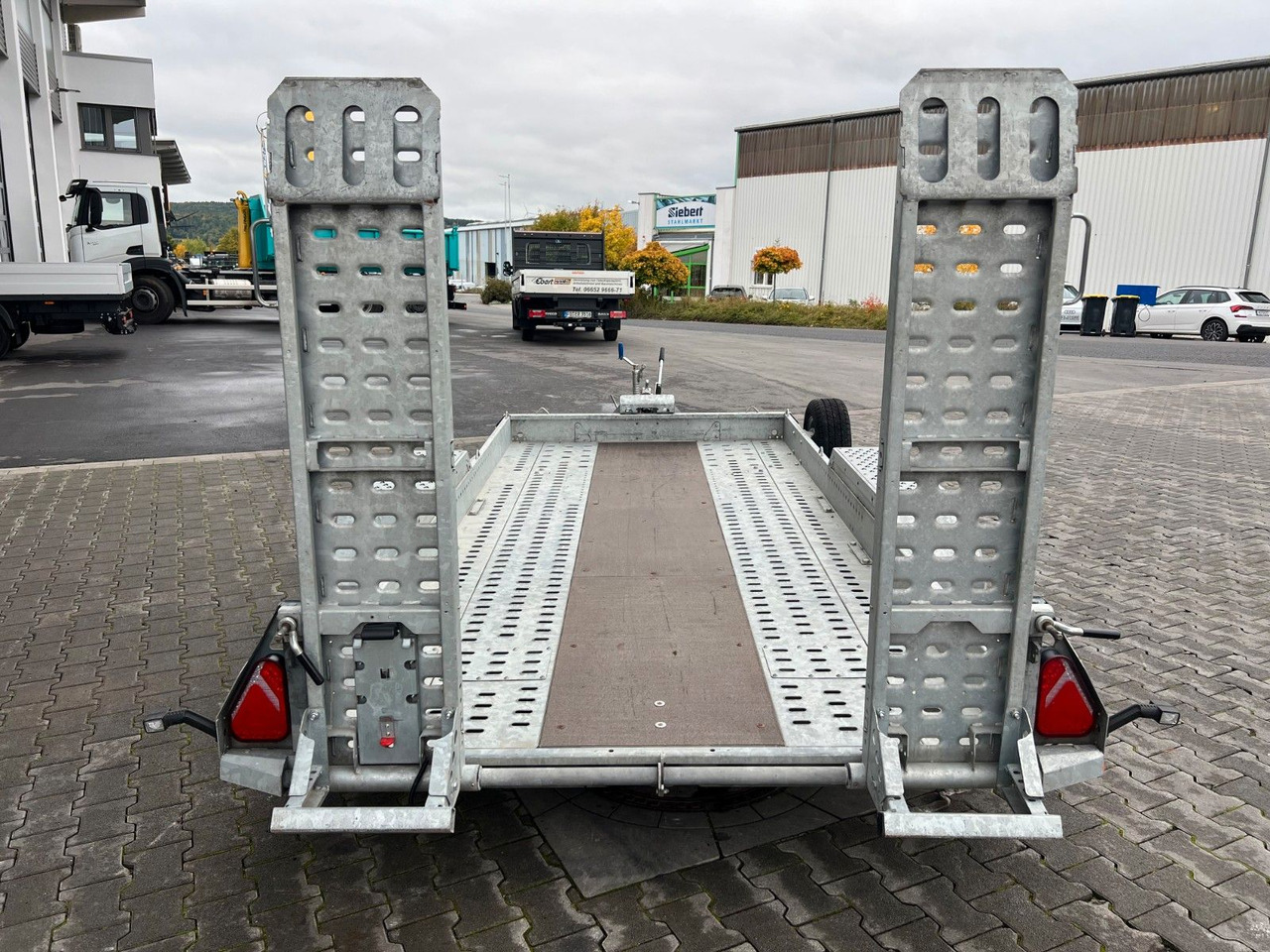 Brian James Cargo Digger Plant 2 / Länge 3.700mm / 3.500kg - Nedbygget platform påhængsvogn: billede 5 Brian James Cargo Digger Plant 2 / Länge 3.700mm / 3.500kg - Nedbygget platform påhængsvogn: billede 5