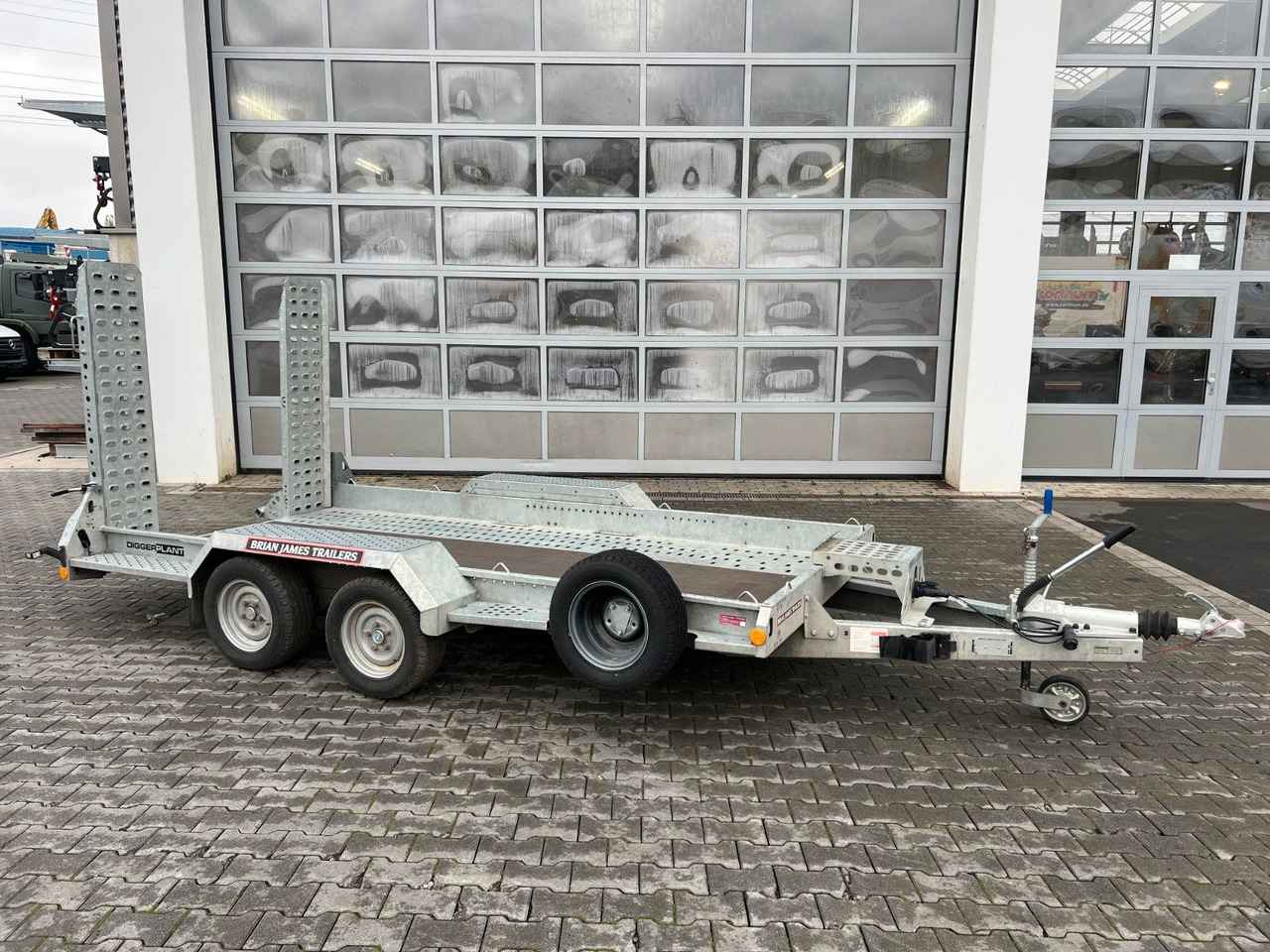 Brian James Cargo Digger Plant 2 / Länge 3.700mm / 3.500kg - Nedbygget platform påhængsvogn: billede 2 Brian James Cargo Digger Plant 2 / Länge 3.700mm / 3.500kg - Nedbygget platform påhængsvogn: billede 2