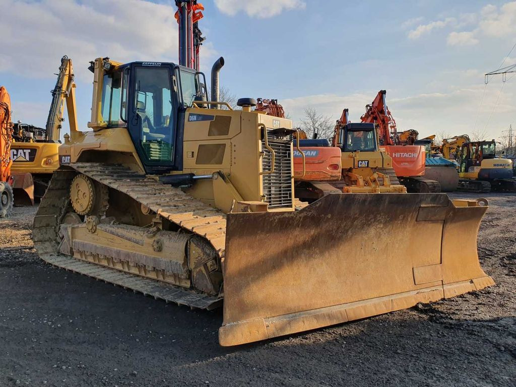 CAT D6N LGP / 7.374h / 6-Wege Klappschild / Bj: 2017 - Bulldozer: billede 1 CAT D6N LGP / 7.374h / 6-Wege Klappschild / Bj: 2017 - Bulldozer: billede 1