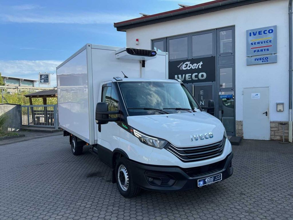 Iveco 35S14 A8 CNG Koffer *3-Sitze*Klima*Automatik* Iveco 35S14 A8 CNG Koffer *3-Sitze*Klima*Automatik* - Kølebil: billede 1 Iveco 35S14 A8 CNG Koffer *3-Sitze*Klima*Automatik* Iveco 35S14 A8 CNG Koffer *3-Sitze*Klima*Automatik* - Kølebil: billede 1