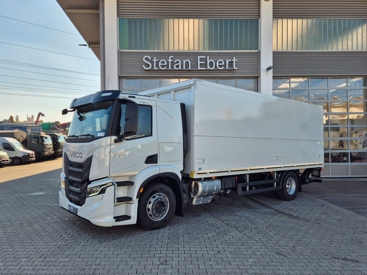 Iveco AT190S40/FP Böse Schwenkwand LBW AHK - Lastbil varevogn: billede 3 Iveco AT190S40/FP Böse Schwenkwand LBW AHK - Lastbil varevogn: billede 3