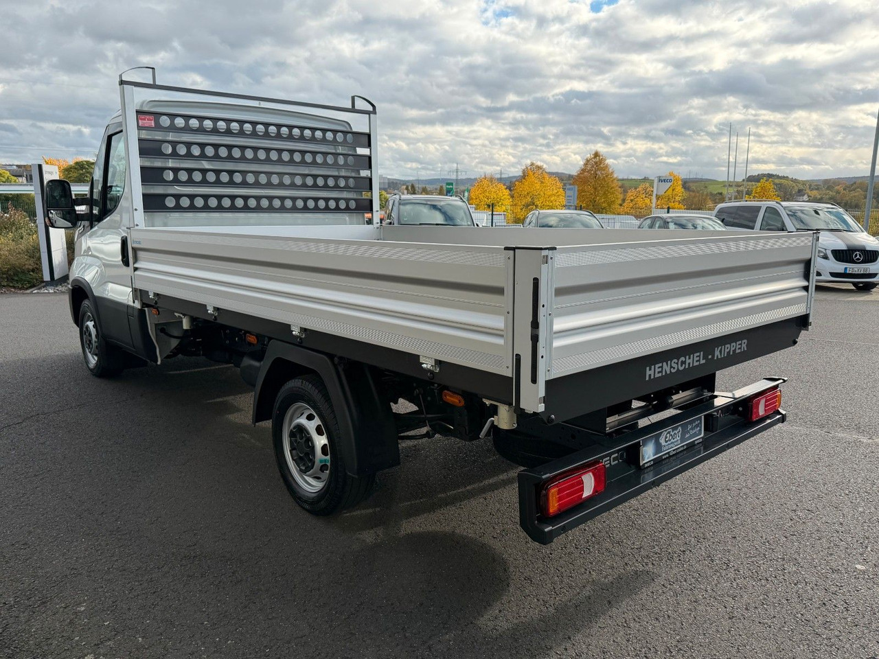 Iveco Daily 35S14 A8*R3.450mm*Automatik*Kamera*3Sitze* - Ladbil med tip: billede 4 Iveco Daily 35S14 A8*R3.450mm*Automatik*Kamera*3Sitze* - Ladbil med tip: billede 4