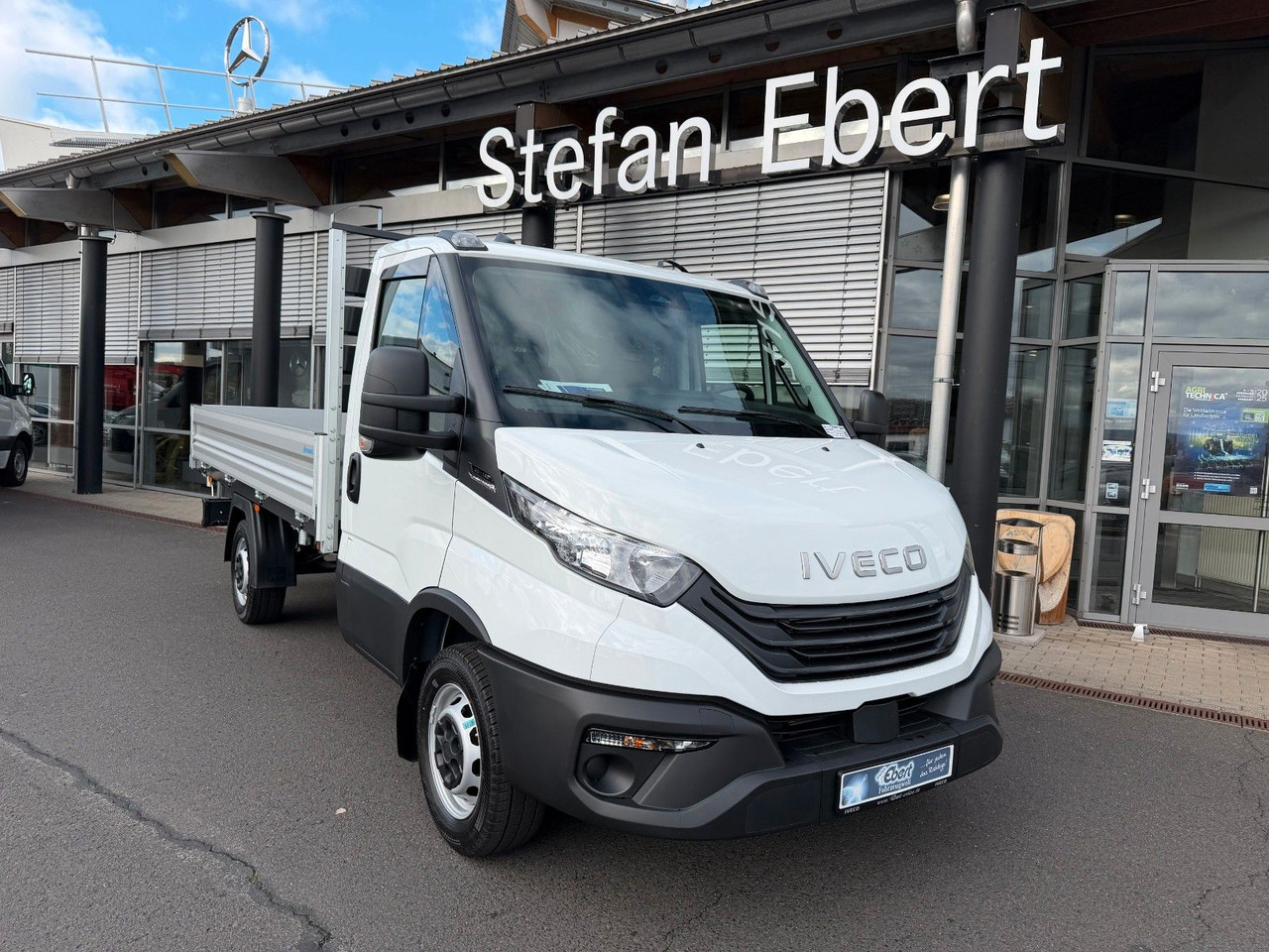 Iveco Daily 35S14 A8*R3.450mm*Automatik*Kamera*3Sitze* - Ladbil med tip: billede 1 Iveco Daily 35S14 A8*R3.450mm*Automatik*Kamera*3Sitze* - Ladbil med tip: billede 1