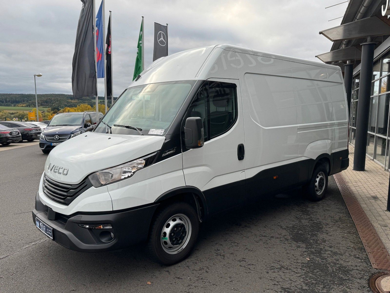 Iveco Daily 35S16 A8 *R3.520mm*Automatik*AHK*ACC* - Varevogn: billede 4 Iveco Daily 35S16 A8 *R3.520mm*Automatik*AHK*ACC* - Varevogn: billede 4