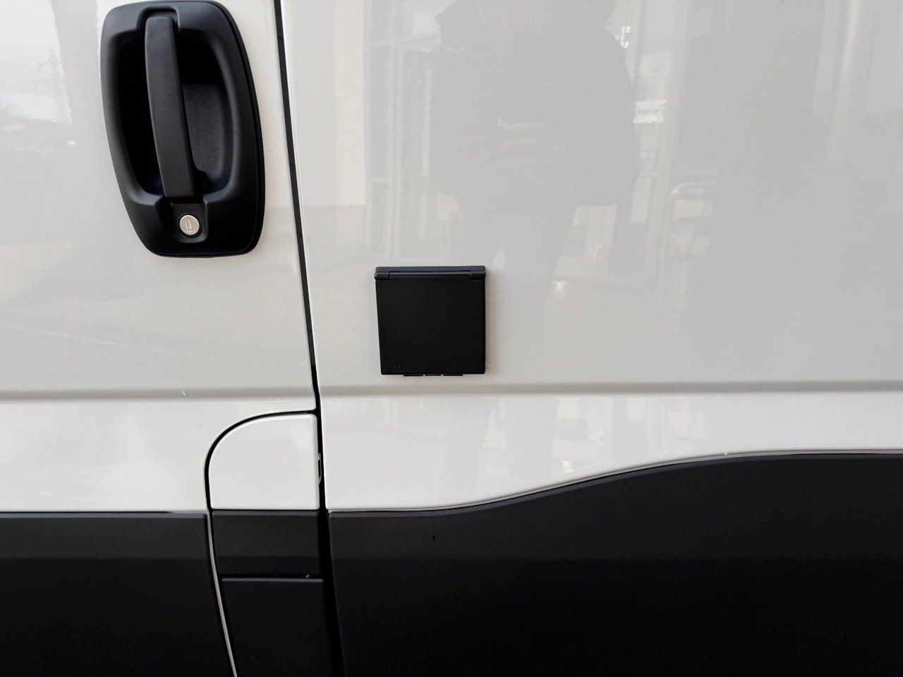 Iveco Daily 35S18 A8 *Standkühlung*Kamera*Automatik* - Kølebil: billede 4 Iveco Daily 35S18 A8 *Standkühlung*Kamera*Automatik* - Kølebil: billede 4