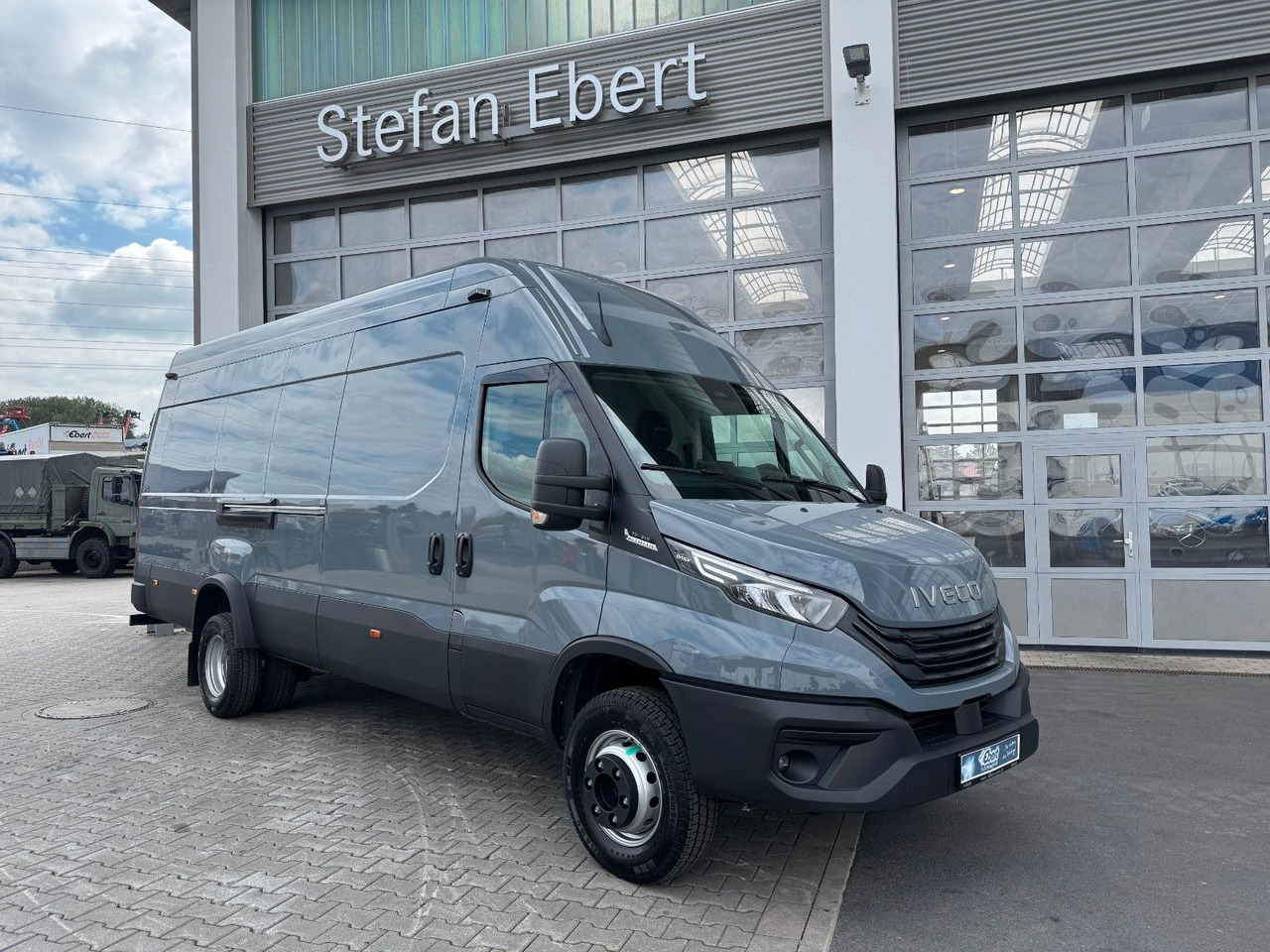 Iveco Daily 70C21 3.0L *L4*H3*Automatik*LED*Luft* 2x - Varevogn: billede 1 Iveco Daily 70C21 3.0L *L4*H3*Automatik*LED*Luft* 2x - Varevogn: billede 1