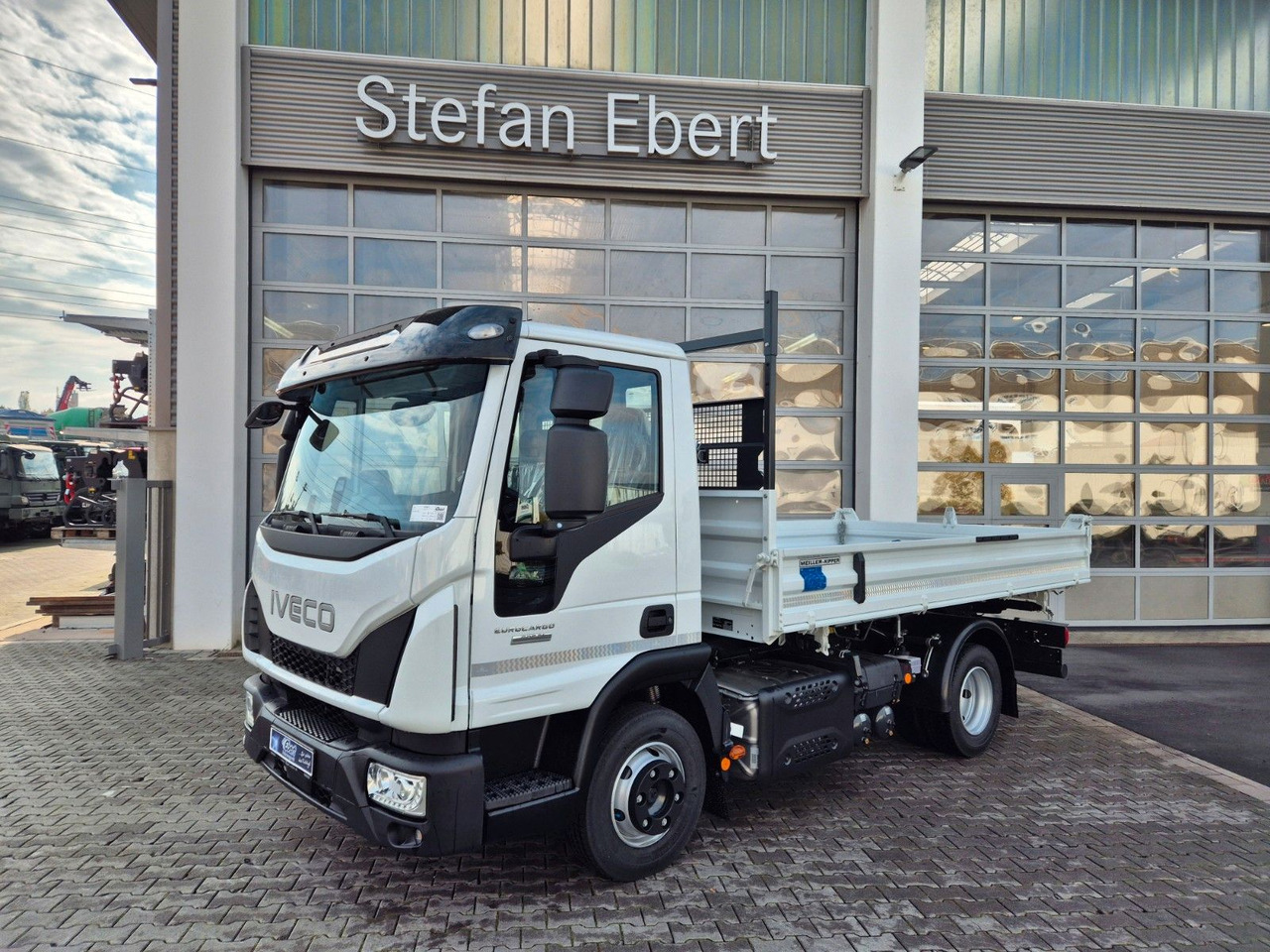 Iveco Eurocargo ML80E21 Meiller 2x AHK 3 Sitze Klima - Tipvogn lastbil: billede 4 Iveco Eurocargo ML80E21 Meiller 2x AHK 3 Sitze Klima - Tipvogn lastbil: billede 4