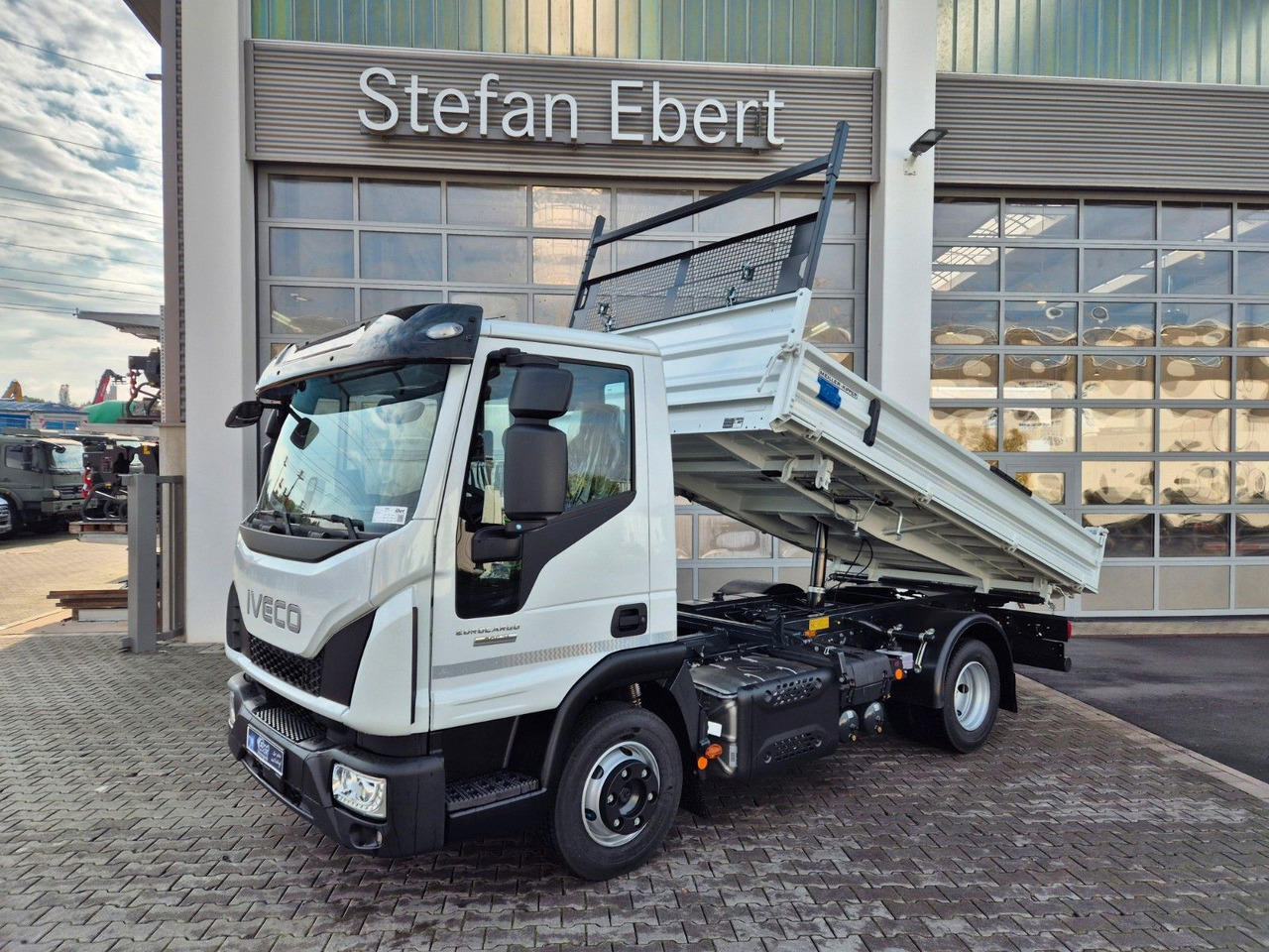 Iveco Eurocargo ML80E21 Meiller 2x AHK 3 Sitze Klima - Tipvogn lastbil: billede 1 Iveco Eurocargo ML80E21 Meiller 2x AHK 3 Sitze Klima - Tipvogn lastbil: billede 1