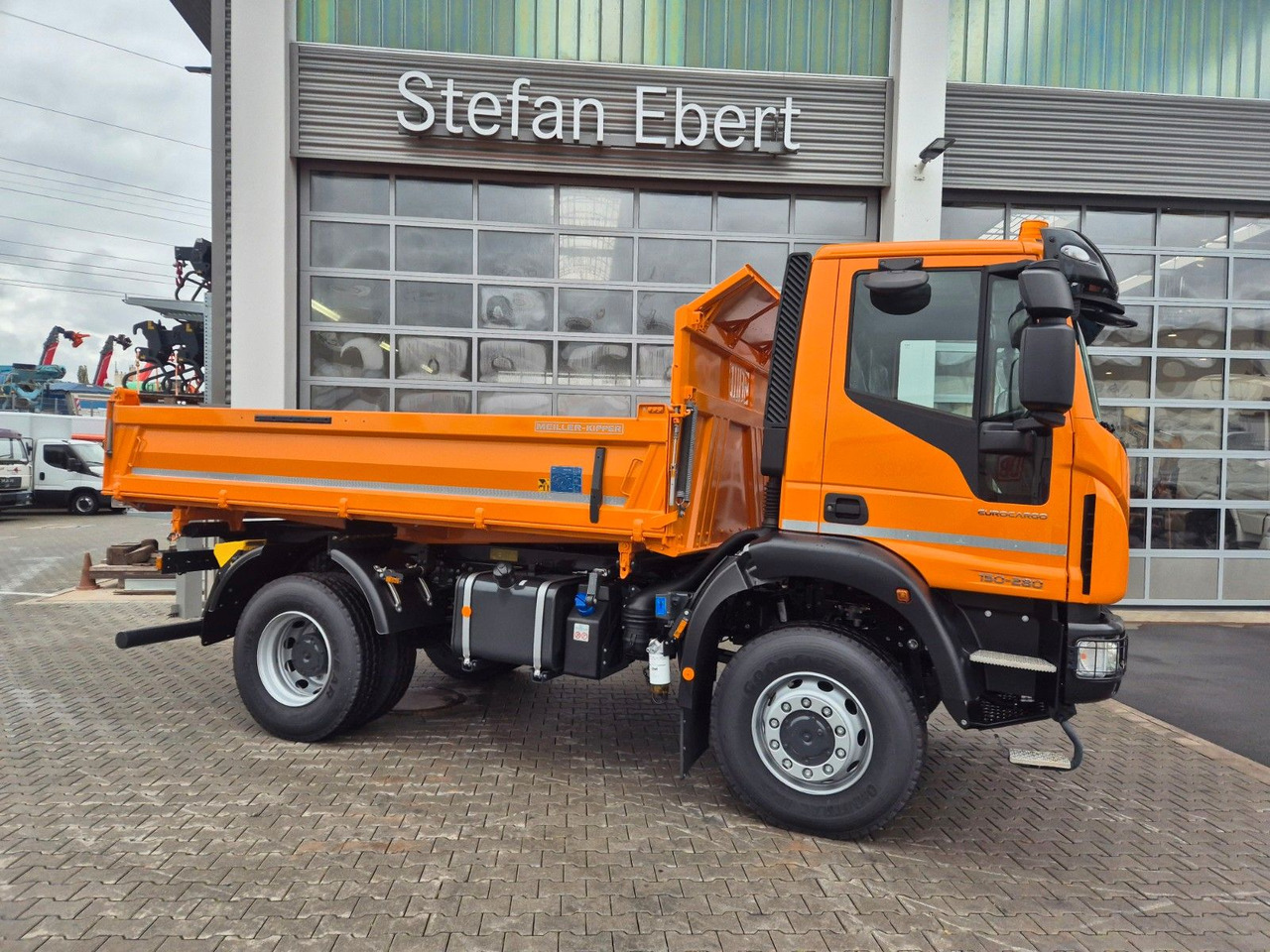 Iveco ML150E28W 4x4 Meiller Dreiseitenkipper 2xAHK - Tipvogn lastbil: billede 5 Iveco ML150E28W 4x4 Meiller Dreiseitenkipper 2xAHK - Tipvogn lastbil: billede 5