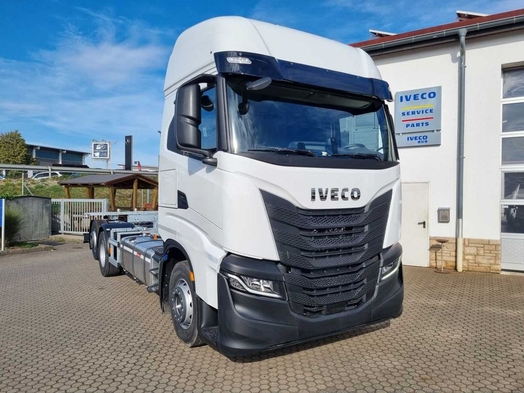 Iveco S-Way AS260S46 6x2 BDF-Wechsler Intarder 2x vorh Iveco S-Way AS260S46 6x2 BDF-Wechsler Intarder 2x vorh - Containerbil/ Veksellad lastbil: billede 1 Iveco S-Way AS260S46 6x2 BDF-Wechsler Intarder 2x vorh Iveco S-Way AS260S46 6x2 BDF-Wechsler Intarder 2x vorh - Containerbil/ Veksellad lastbil: billede 1