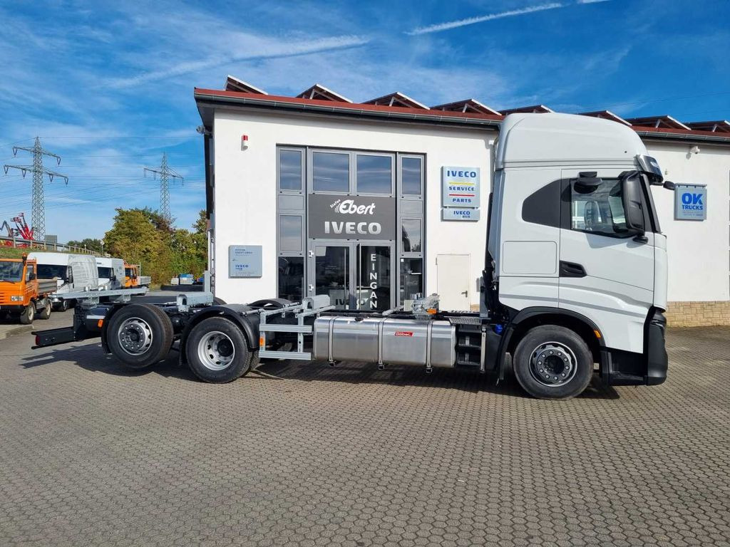 Iveco S-Way AS260S46 6x2 BDF-Wechsler Intarder 2x vorh Iveco S-Way AS260S46 6x2 BDF-Wechsler Intarder 2x vorh - Containerbil/ Veksellad lastbil: billede 3 Iveco S-Way AS260S46 6x2 BDF-Wechsler Intarder 2x vorh Iveco S-Way AS260S46 6x2 BDF-Wechsler Intarder 2x vorh - Containerbil/ Veksellad lastbil: billede 3
