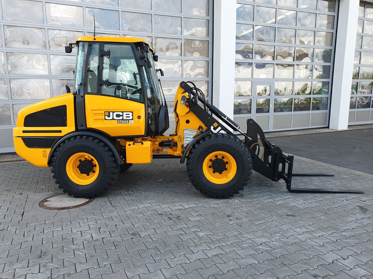JCB 407 SV / Neufahrzeug / Gabel - Gummihjulslæsser: billede 2 JCB 407 SV / Neufahrzeug / Gabel - Gummihjulslæsser: billede 2