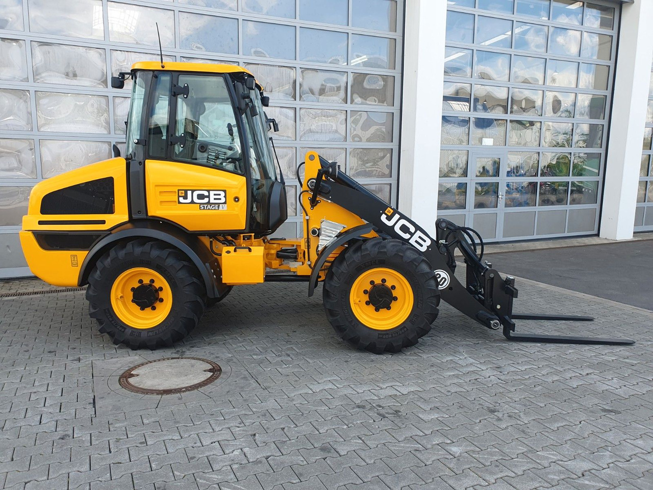 JCB 409 SV / Neufahrzeug / Gabel - Gummihjulslæsser: billede 2 JCB 409 SV / Neufahrzeug / Gabel - Gummihjulslæsser: billede 2